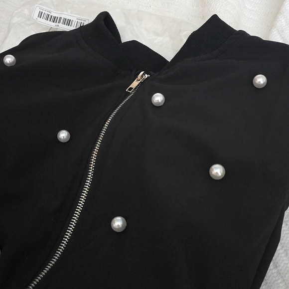 Bomber Jacket - Picture 5 of 5